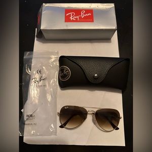💝🎁 Gorgeous Ray-Ban Aviator Classic Sunglasses NWT 💝💕